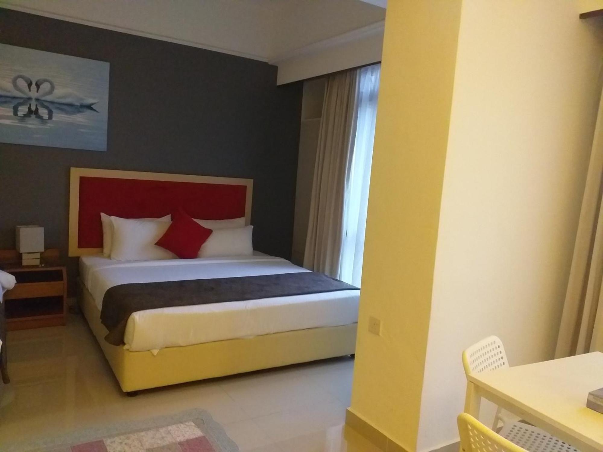 Summur At Time Square Kl Apartment